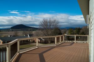 Home Builders Can Bring Custom Decks